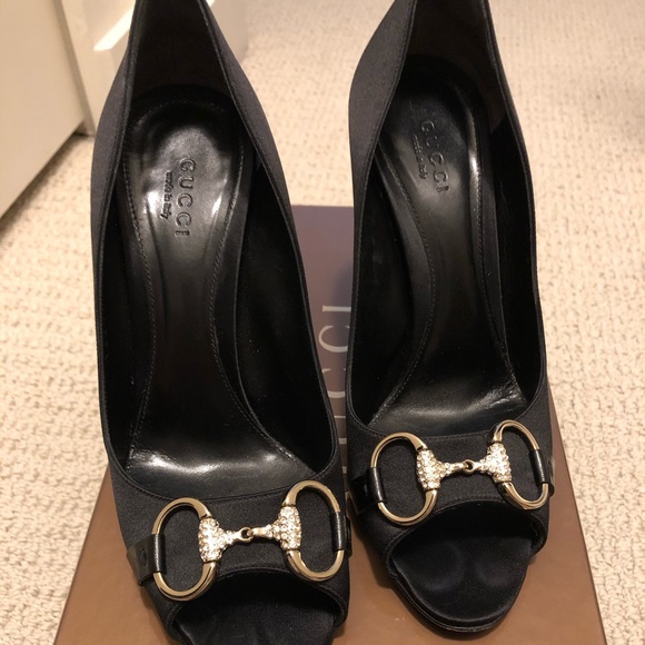 Gucci heels - Picture 1 of 2